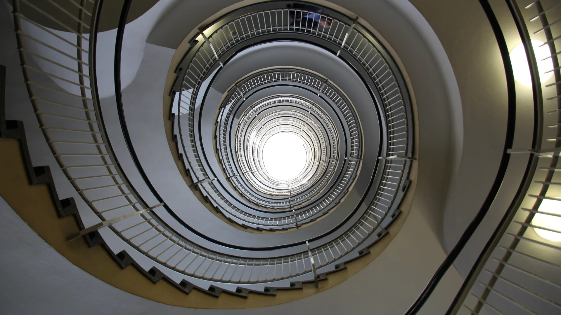 Brown Shipley 3-Year-Thematic